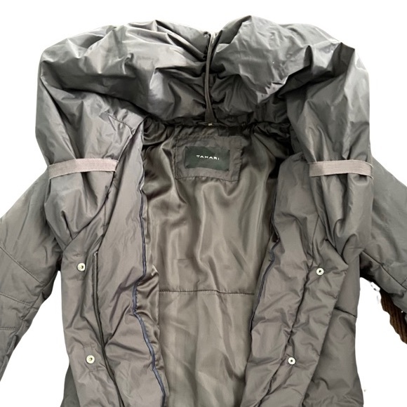 NWOT Tahari Pillow Collar Coat - Size XS - Picture 2 of 5